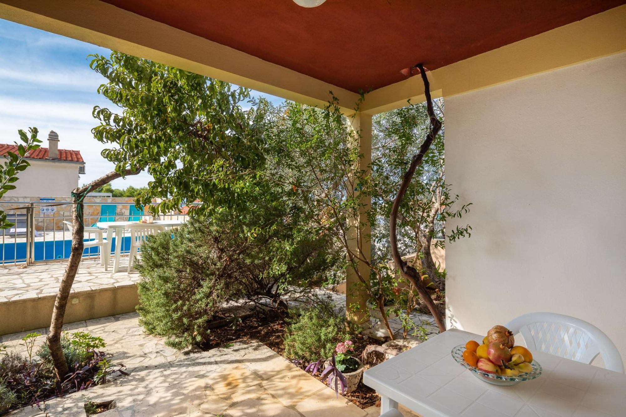 Apartments Roza Omiš Exterior foto