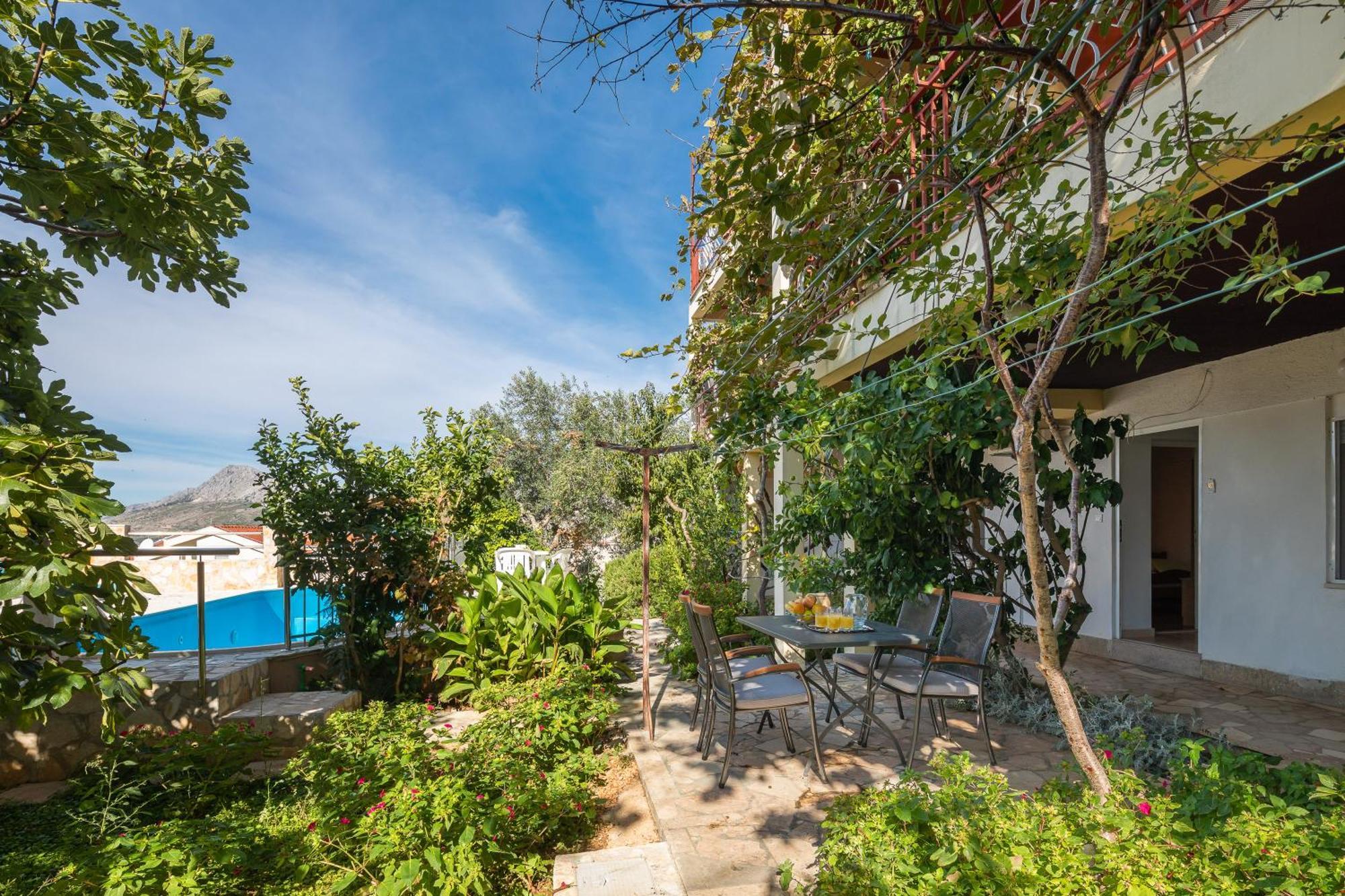 Apartments Roza Omiš Exterior foto