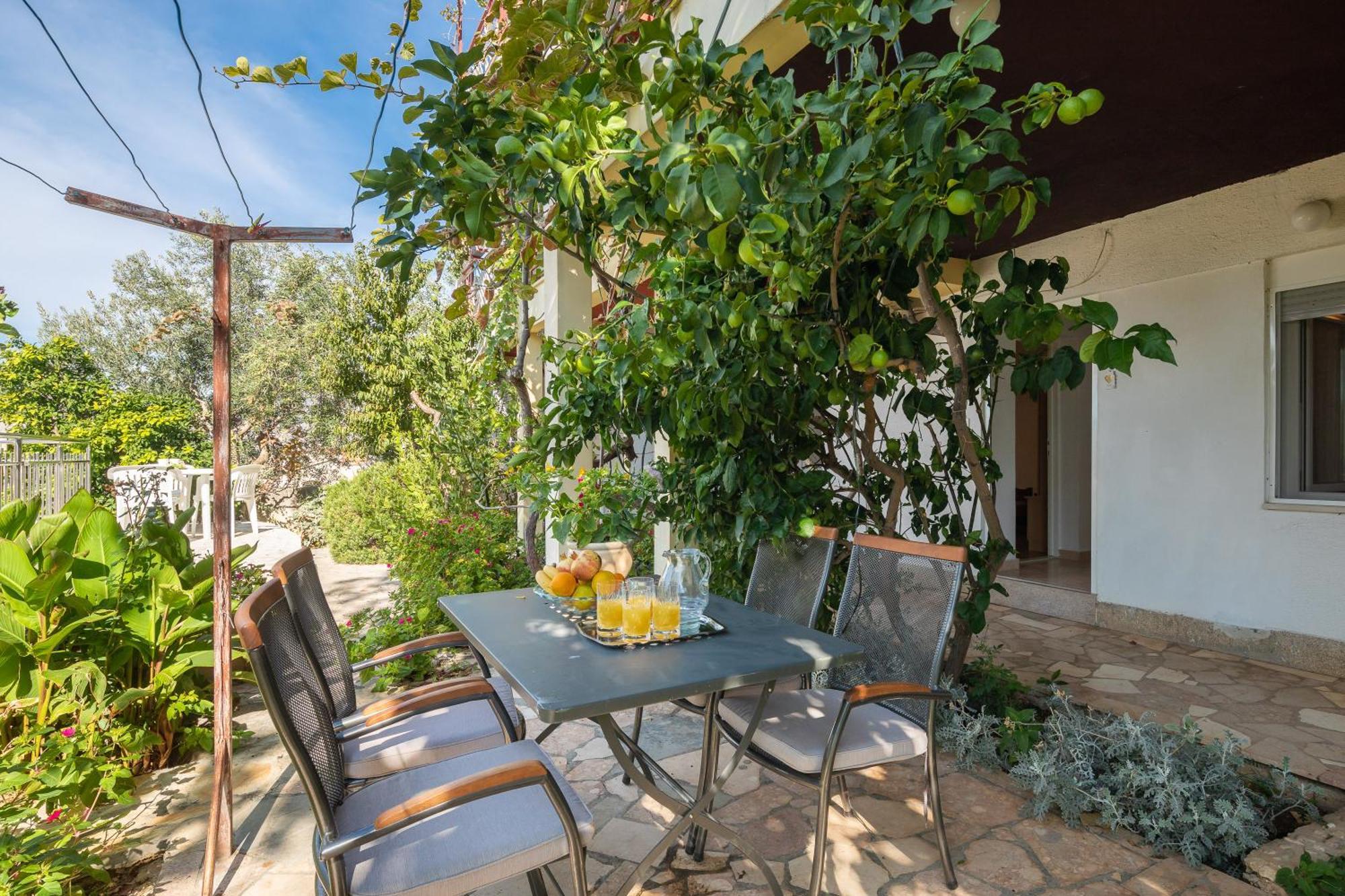 Apartments Roza Omiš Exterior foto
